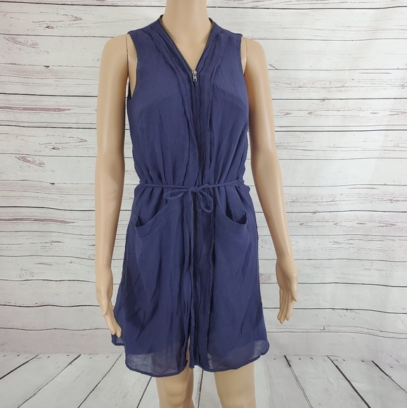 BCBGeneration Dresses & Skirts - BCBGeneration Dress Size S Zip Up